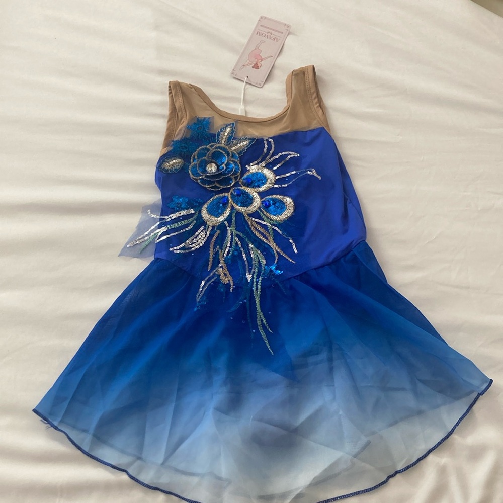 NWT Girls ice skating or ballet leotard -size M